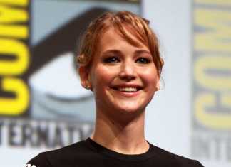 Jennifer Lawrence foloseste chiuveta daca toaleta este ocupata Jennifer Lawrence
