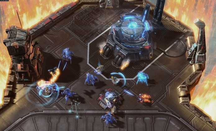 StarCraft II Legacy of the Void iese maine!