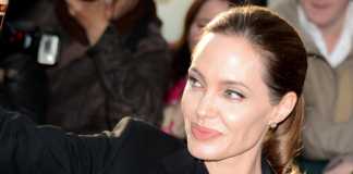 Angelina Jolie regizor la scenele de sex ale sotului