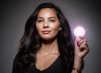 Olivia Munn, o impatimita a tehnologiei Olivia Munn