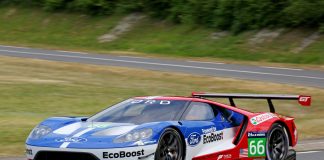 Brad Pitt arata excelent