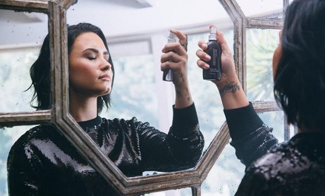 Demi Lovato: Cred in extraterestri! demi loavato