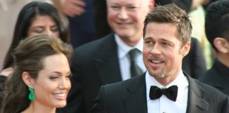 Angelina Jolie divorteaza de Brad Pitt